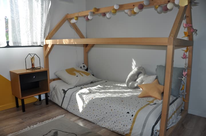 Chumba cha kulala 1 na kitanda cha 90