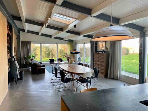 Stylish, spacious mansion overlooking the dunes