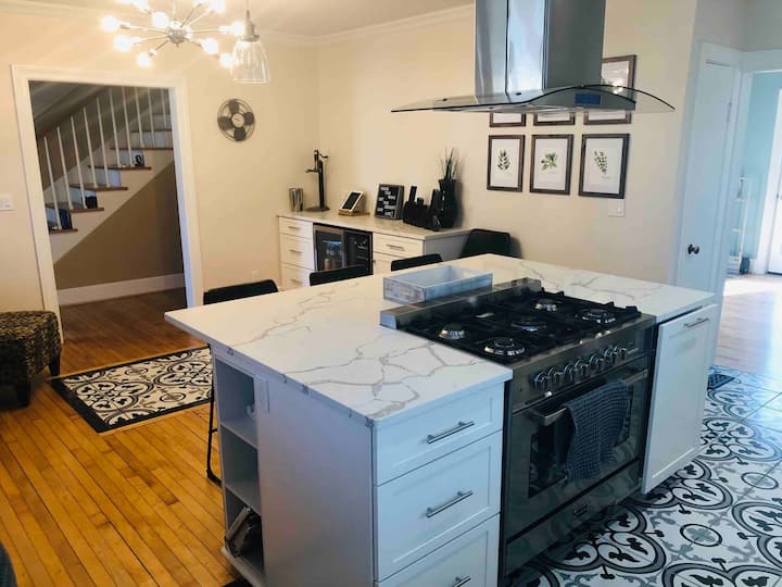 Top 12 Luxury Airbnb Vacation Rentals In Greensboro, North Carolina