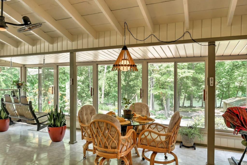 Enjoy the climate controlled sun room!