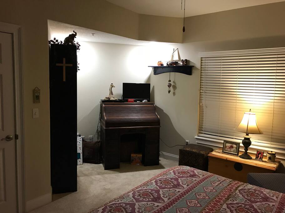 Private Room angle 3