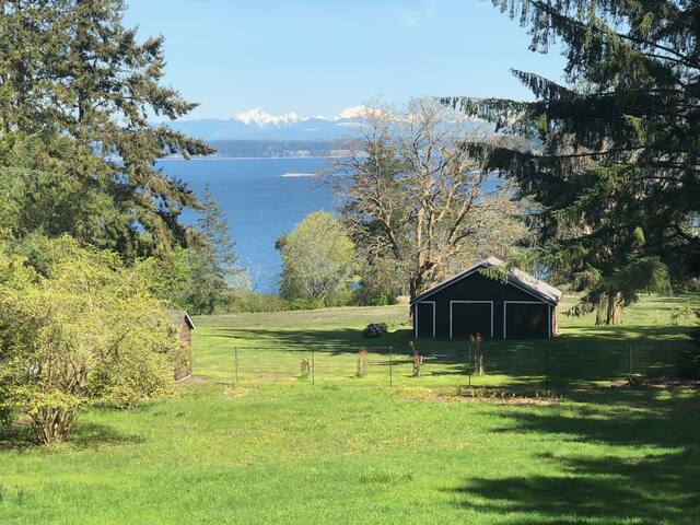 Whidbey Island view home with 4 bedroom/3 bath