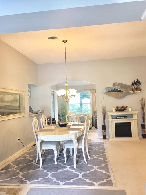 Entrance Dining Room/Sitting Room