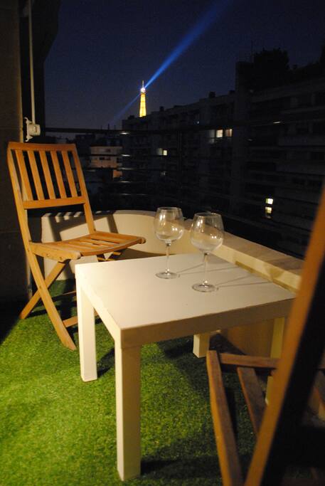 Beautiful balcony with views to Eiffel Tower