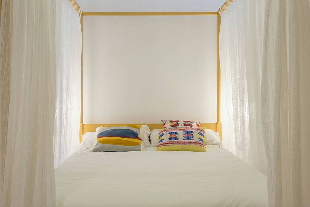 The Sunflowers Room