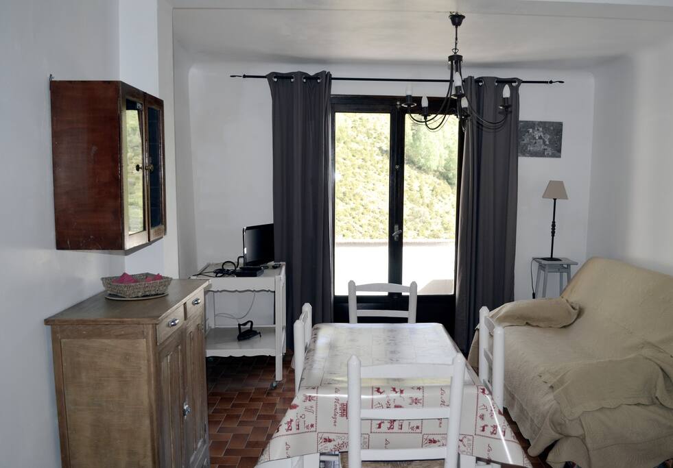 Coin salle à manger
Appartement pour 5pesonnes