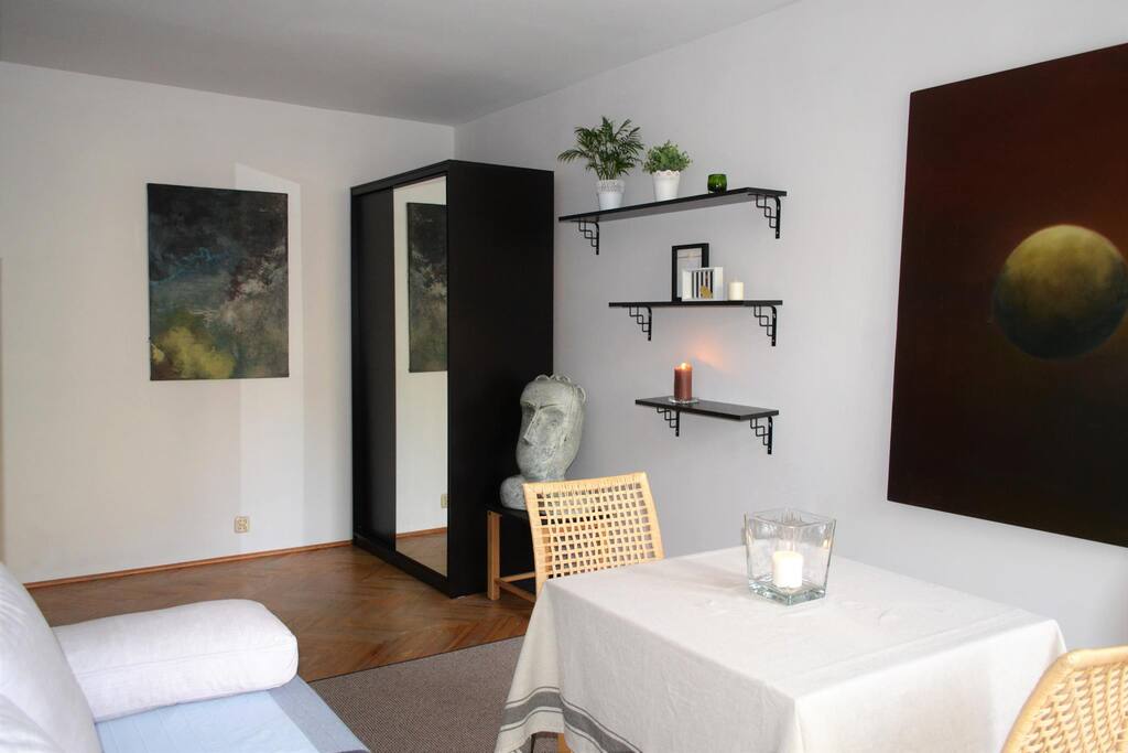 Duży i Przytulny Pokój - Big and Cozy Room (2)