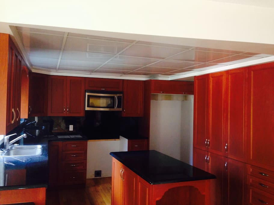 Full functioning kitchen