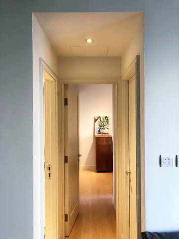 Executive apartment in a Luxury building gallery image 5