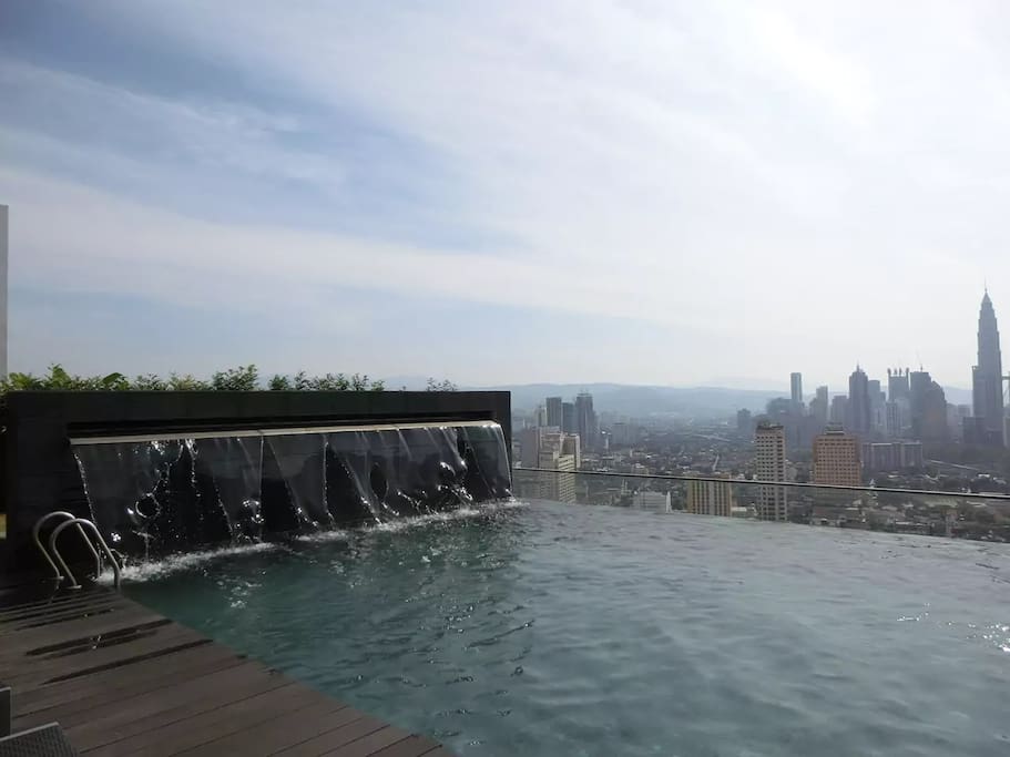Skypool at 37th Floor (Day View)