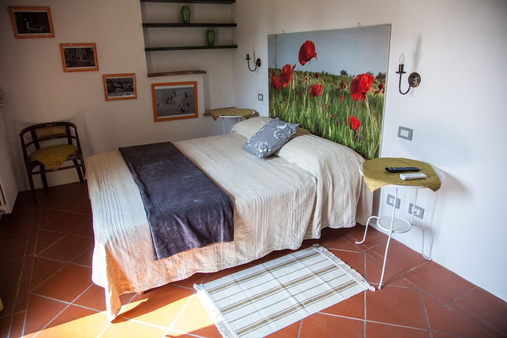 Camera da letto "I PAPAVERI" (bagno in camera)