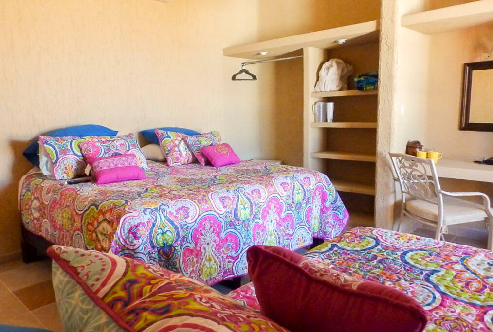 Amplia Cama King Size que se puede dividir en dos individuales