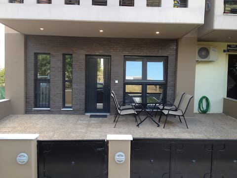 LUX groundfloor apartment in coastal  N.Michaniona