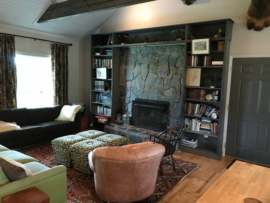 Den/family room
