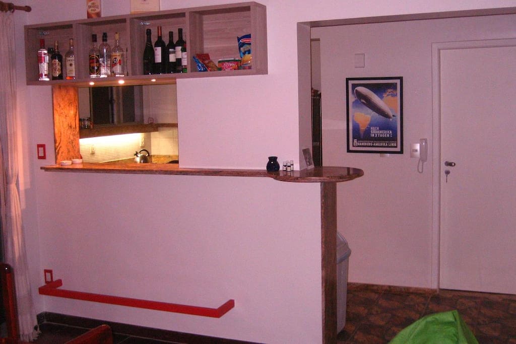 open access to kitchen