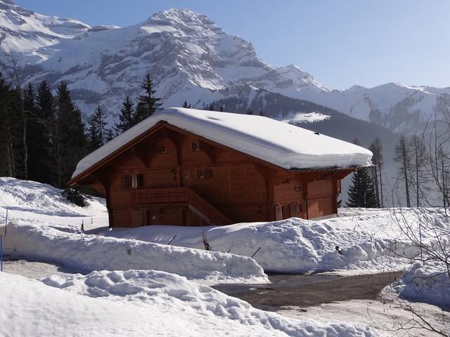 Entire chalet with spectacular view – 10 pers gallery image 5