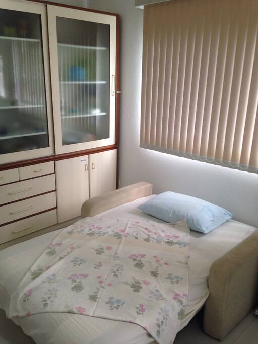 Sofá cama.