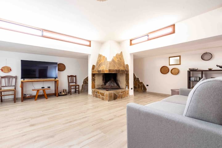 Lunilu - Open Space A 600 Mt Dal Mare - Quartu Sant'Elena
