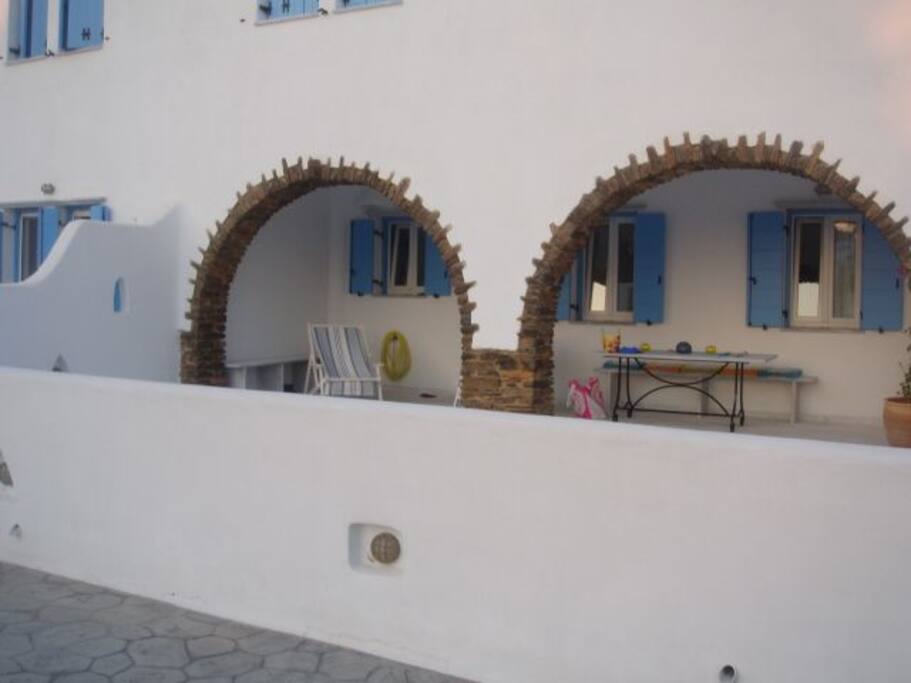 Flat Facade