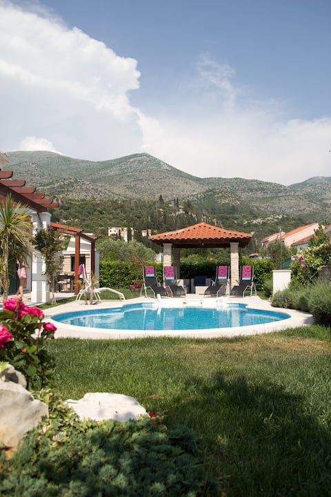 Villa Elizabeth Slano for your Croatian holiday