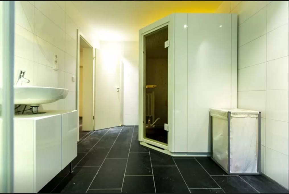 Guest Bathroom 1