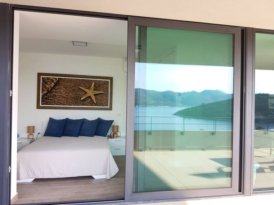 Main bedroom