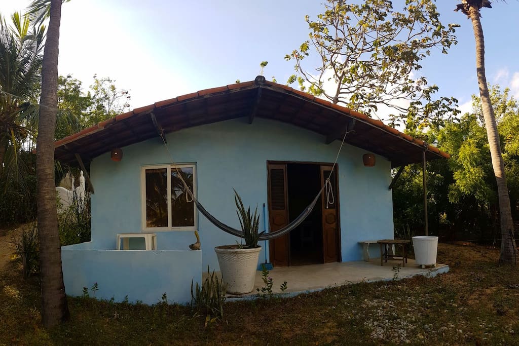 Na beira mar e piscina