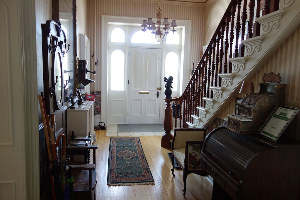Inside the house at the front door is an area where the guests can pick up information about activities in the area.