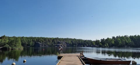Villa i Huddinge - Sjönära läge & stor tomt.