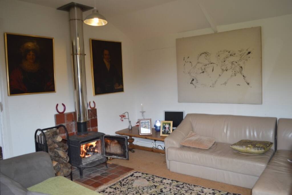 Sitting room from door direct into garden