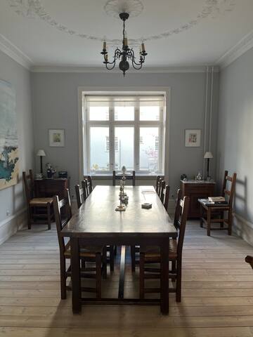 Copenhagen, green parks and culture gallery image 5