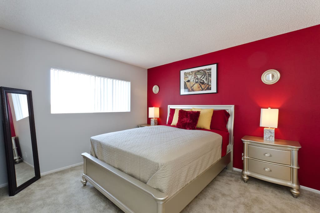 Beautifully designed cozy bedroom.