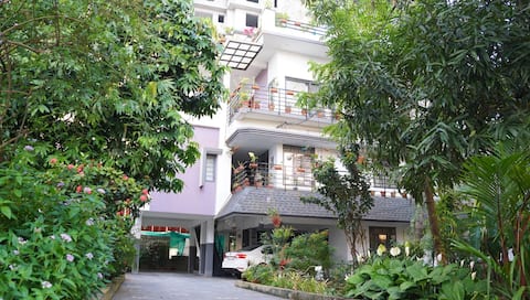 Sowparnika - A Family Home Experience