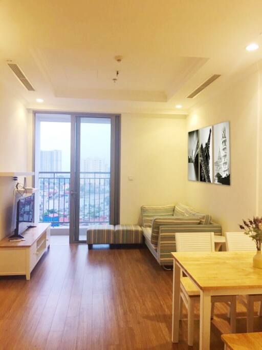 Living room with open view