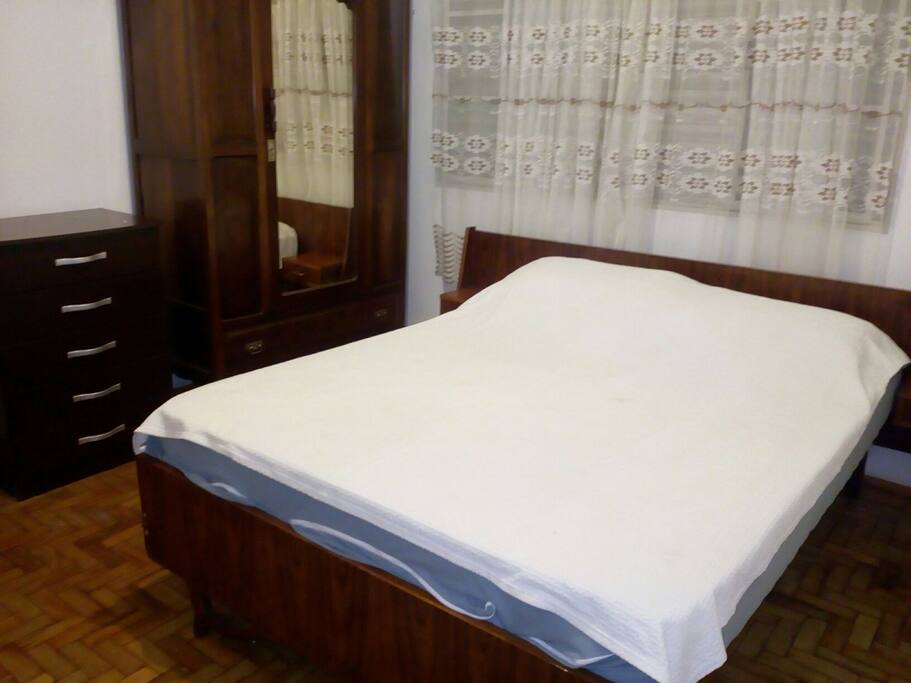 quarto casal