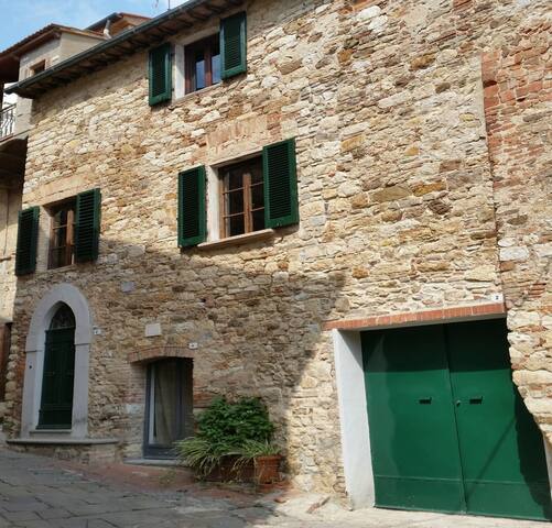 Airbnb Suvereto Vacation Rentals Places To Stay