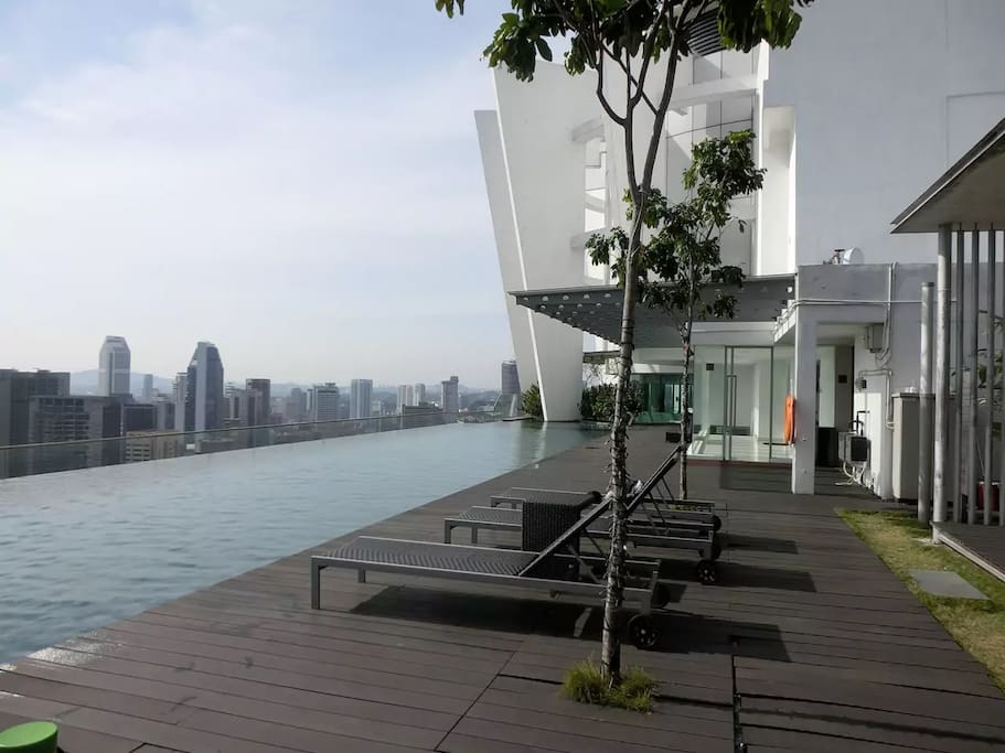 Skypool at 37th Floor (Day View)
