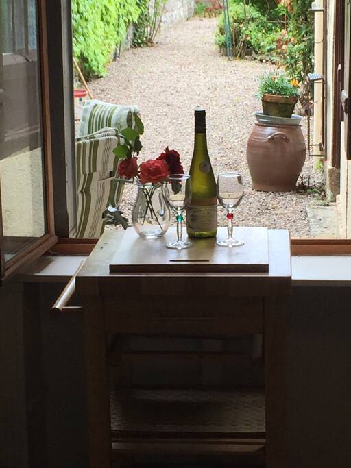 Dine alfresco!