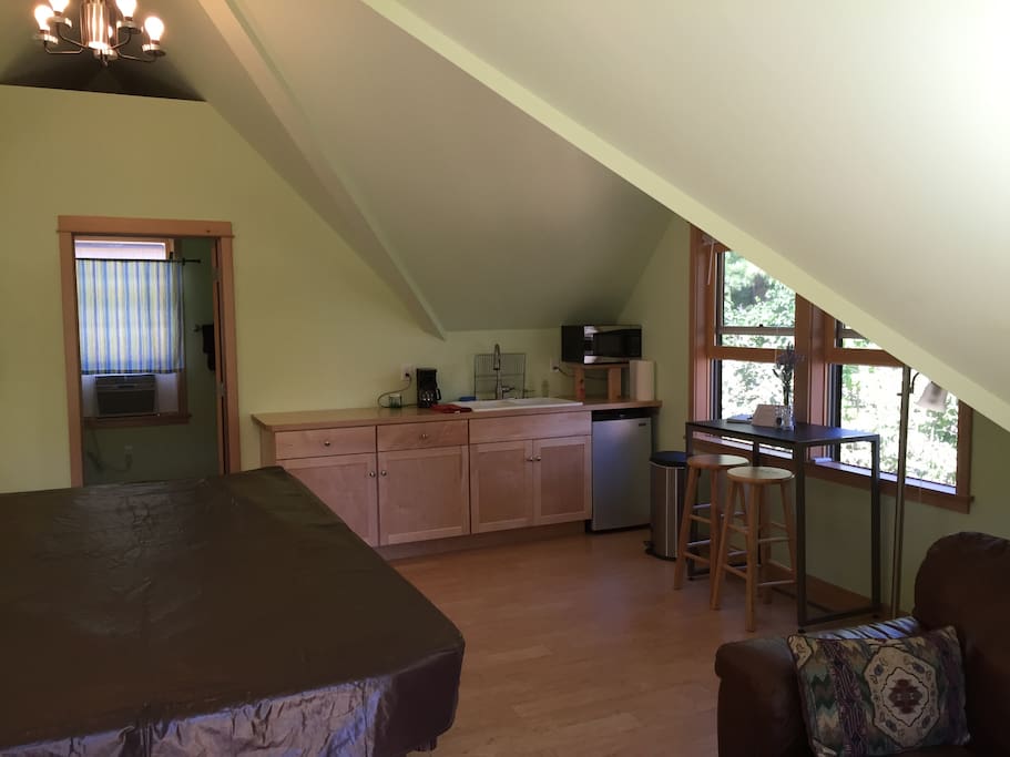 Kitchenette