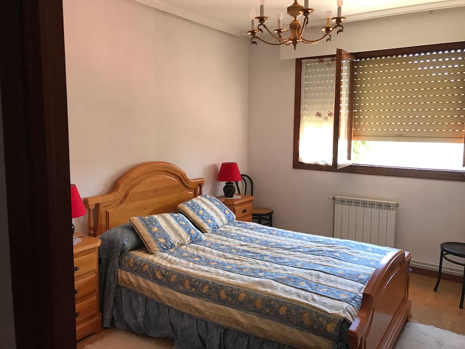Dormitorio cama 1,35