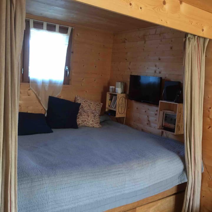 Kona ya kitanda cha mashua (Alcove kati ya jiko na sebule)