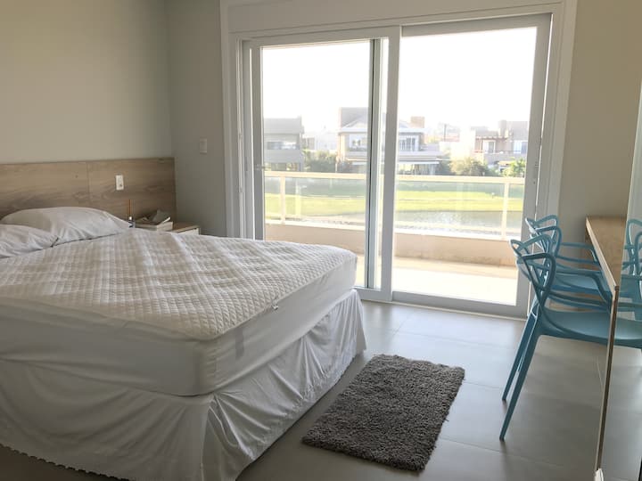 Самостоятелен горен етаж