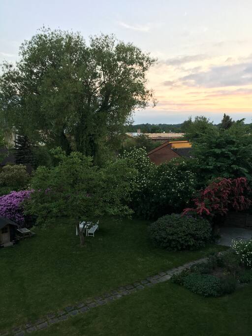 The Balcony Where you Can See the sunset
