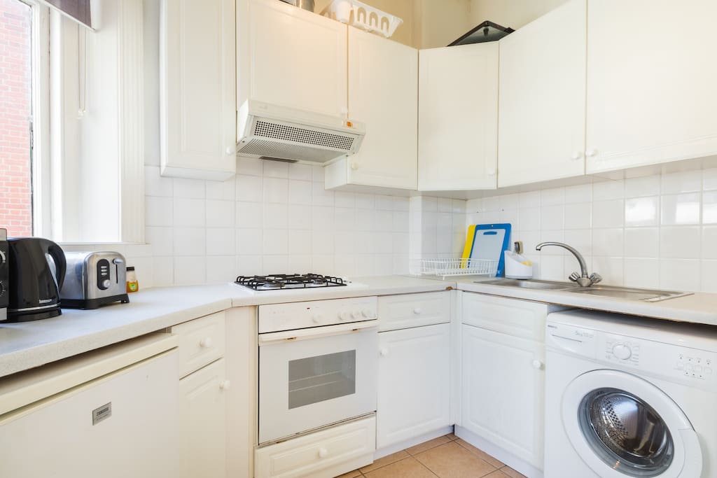 Kitchen - view 1
