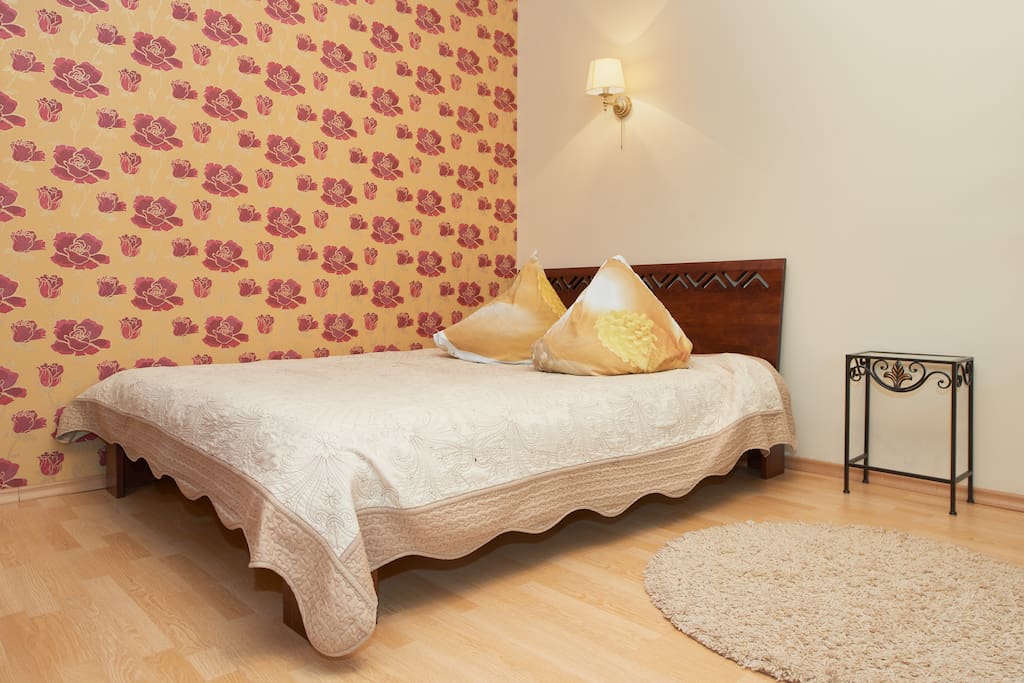 King size bed