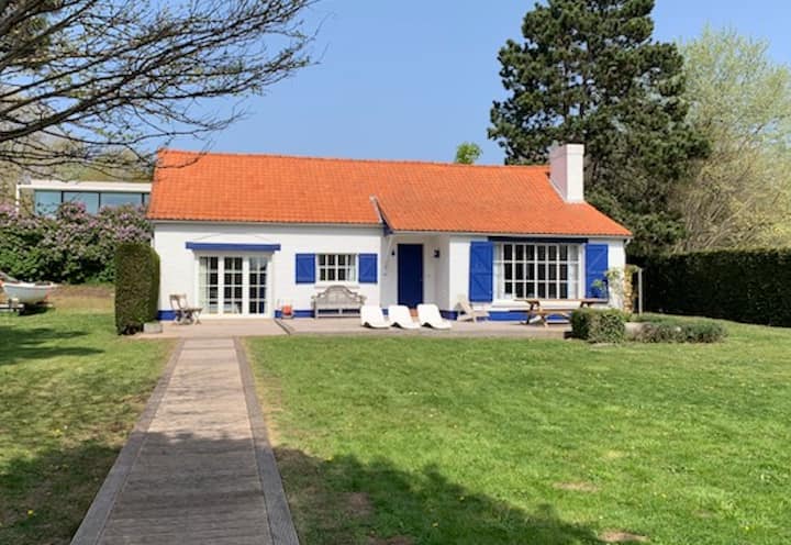 Très Agréable à Oostduinkerke,  Pétanque , Jardin - Coxyde