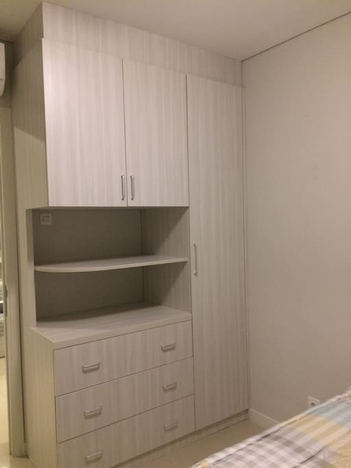 Master Room, wardrobe