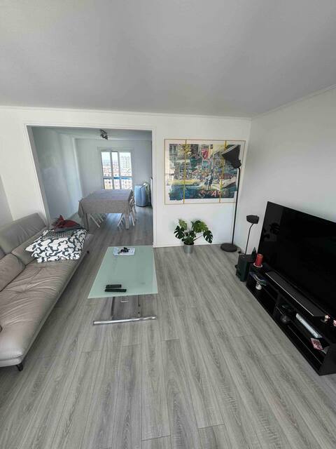 Apt 80 m2 15 minutes from Paris