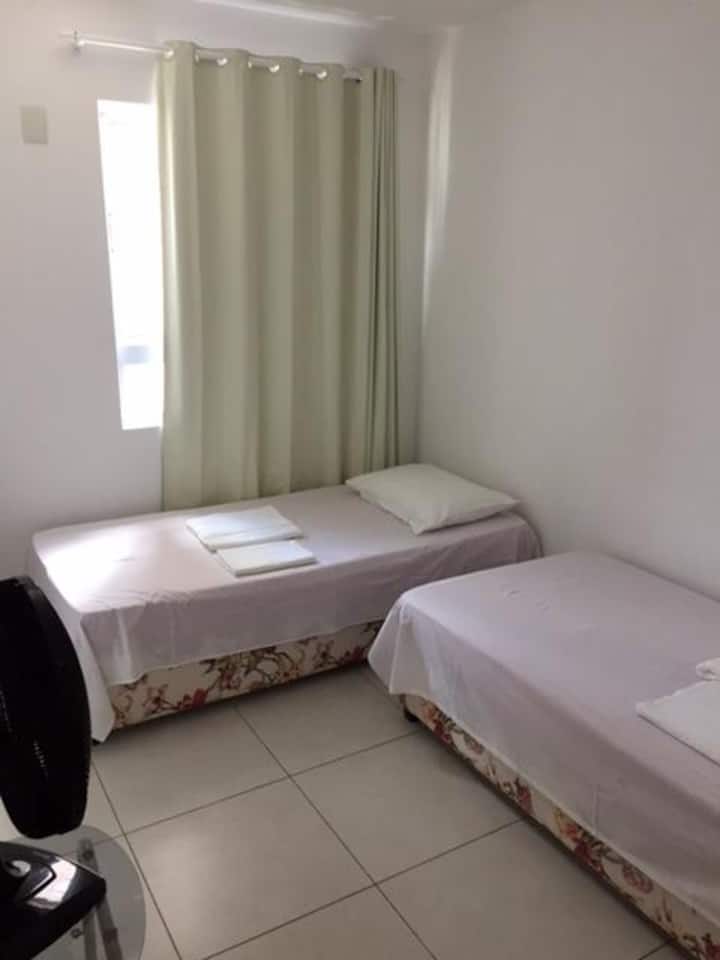 zweibettzimmer mit 2 Betten