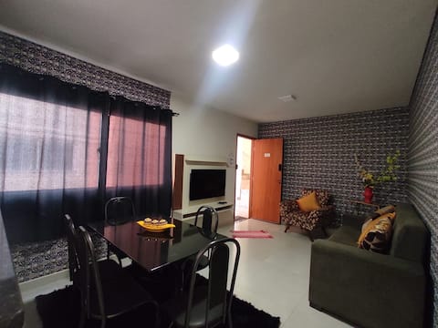 (T)Apt with 2 air-conditioned bedrooms! 24-hour security